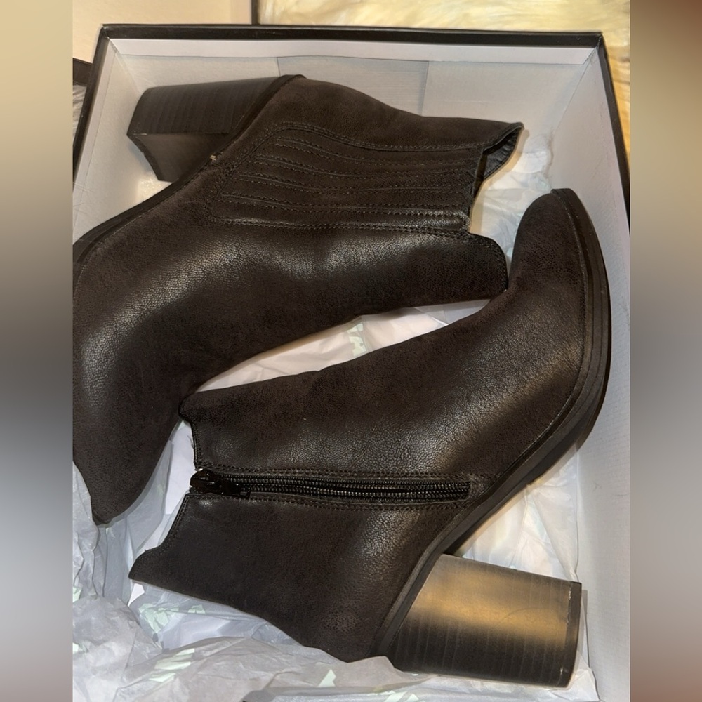 MIA- Black Western boots